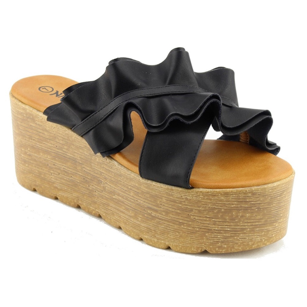 Black Ruffle Flatform